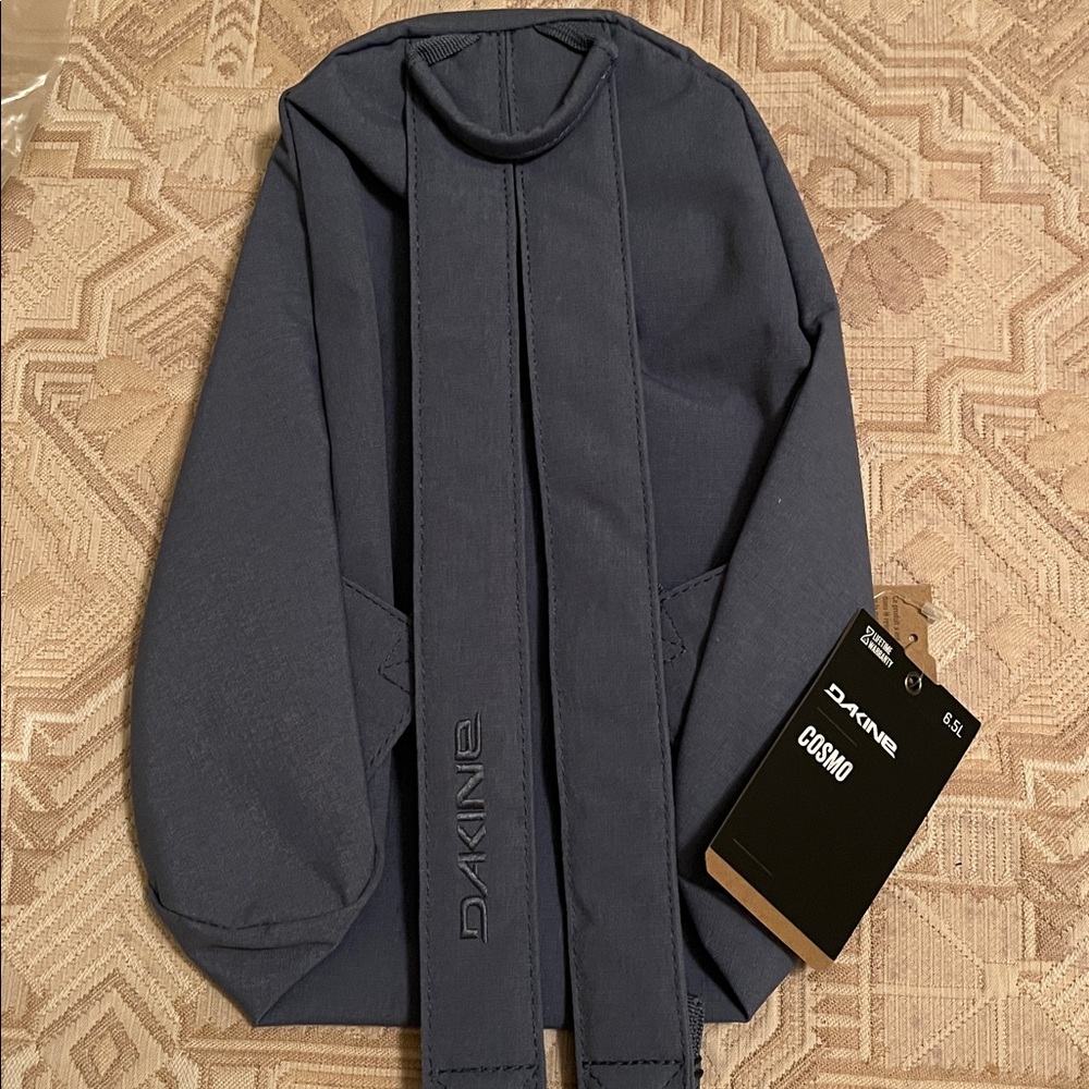 Dakine Cosmo 6.5L Blue Backpack/NWT - Picture 10 of 13